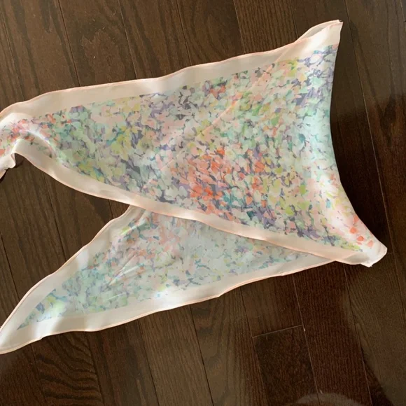 Love & Lore Scarf - Picture 3 of 4